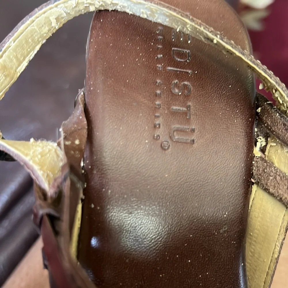 Bed Stu Cobbler Series Women’s Hurache Wedge in Brown Sz 7.5 to 8. Sz 38